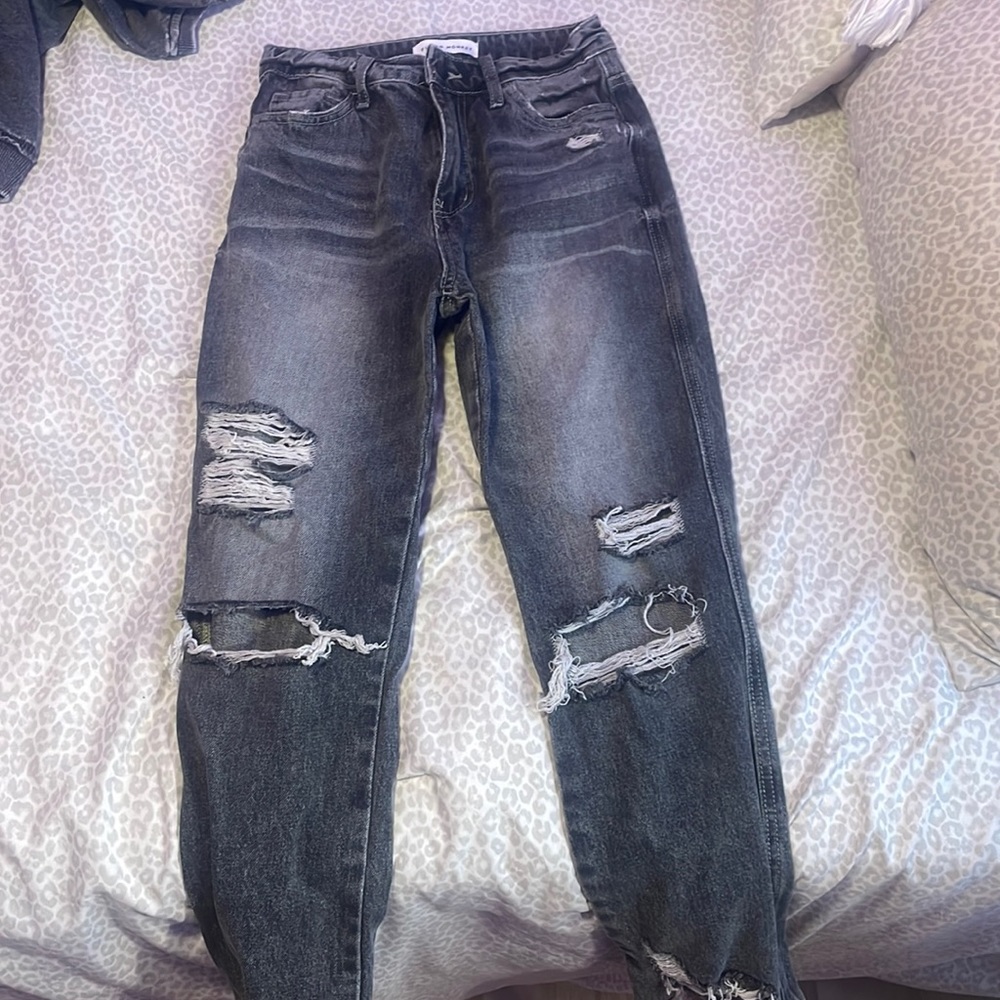 Buckle jeans